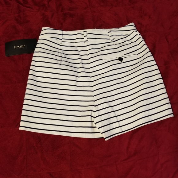 NWT Zara Basic Collection Size XS Color White/Black - Picture 2 of 6